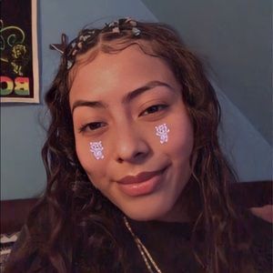 Meet your Posher, Marianna